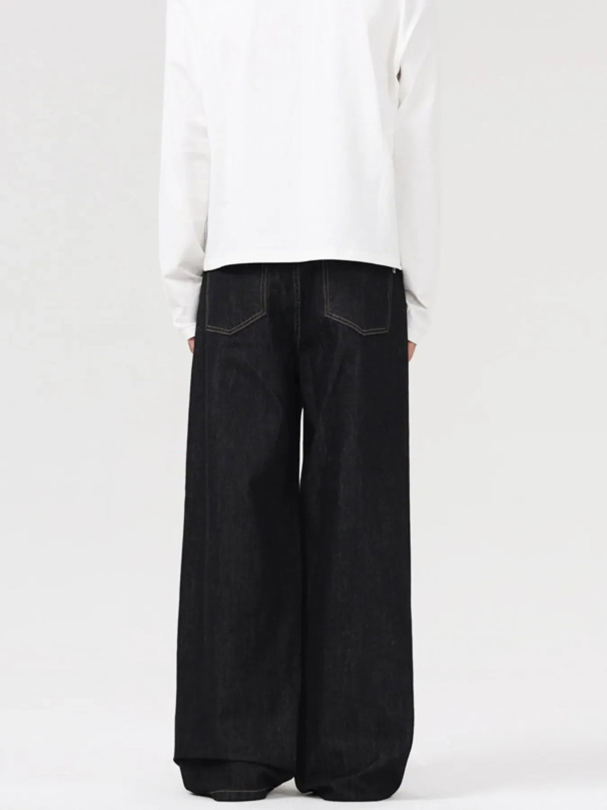 Men's Wide Leg Jeans