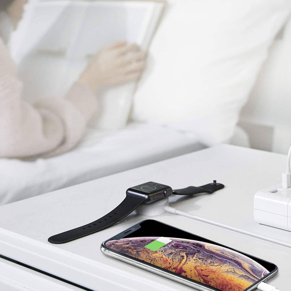 2 in 1 iPhone and Apple Watch Charger