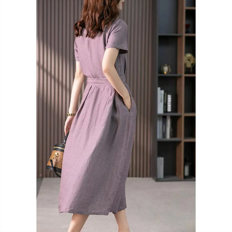 A Loose-fitting Purple Dress That Looks Slimming And Elegant