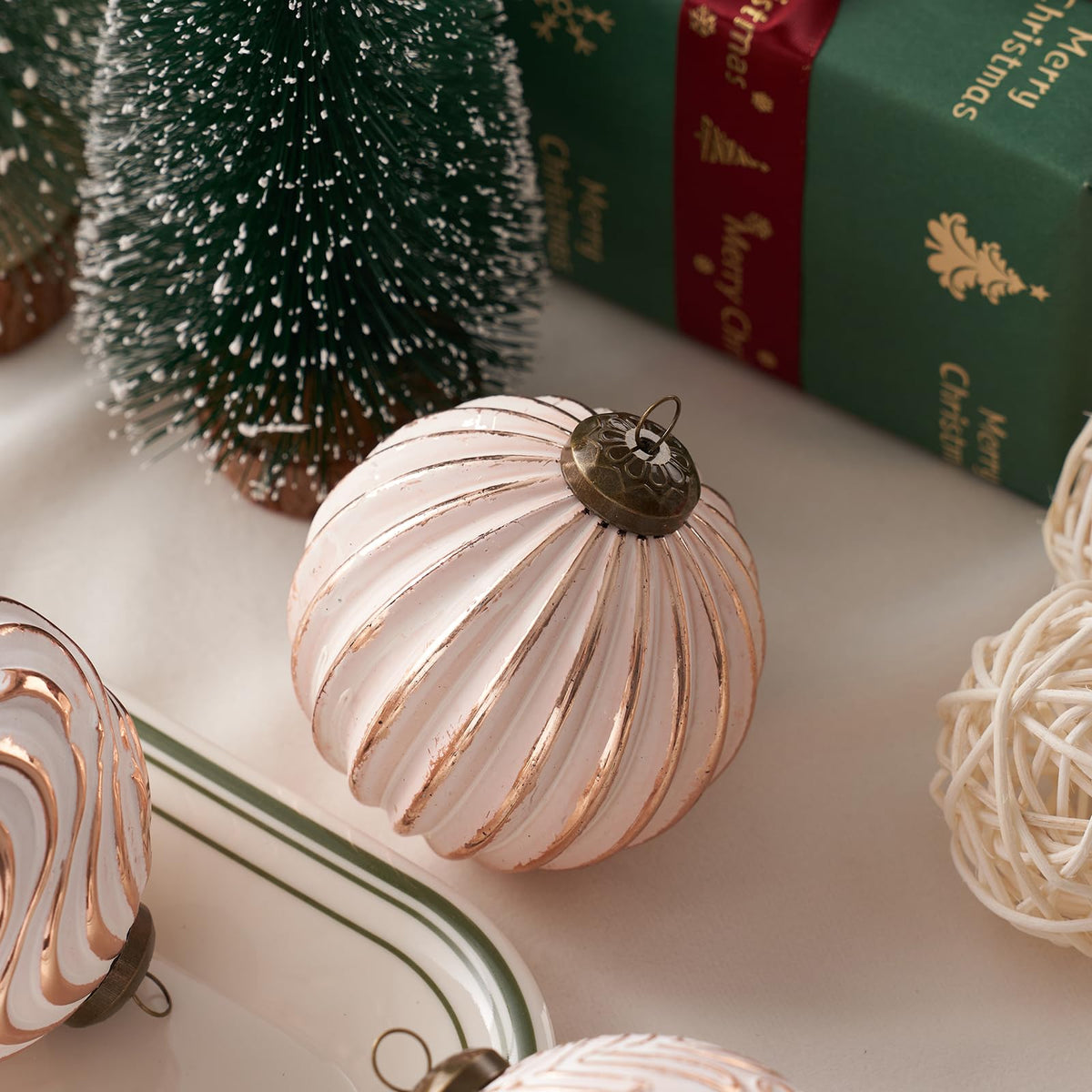 12 piezas de adornos navideños rosas, bolas inastillables para decoración navideña