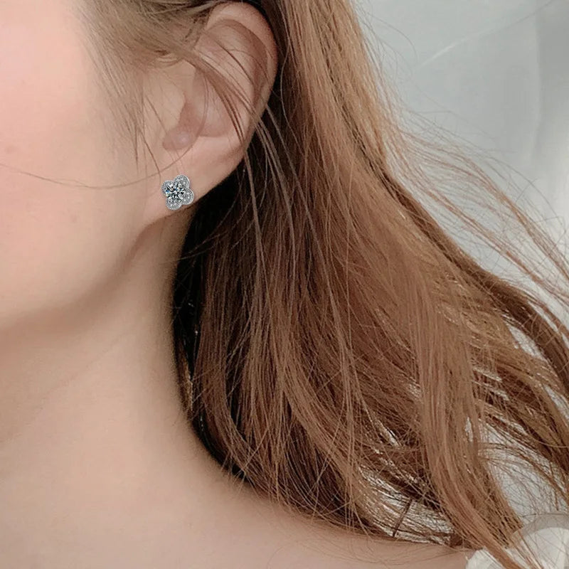925 Sterling Silver 2ct Moissanite Four-Leaf Clover Stud Earrings Women