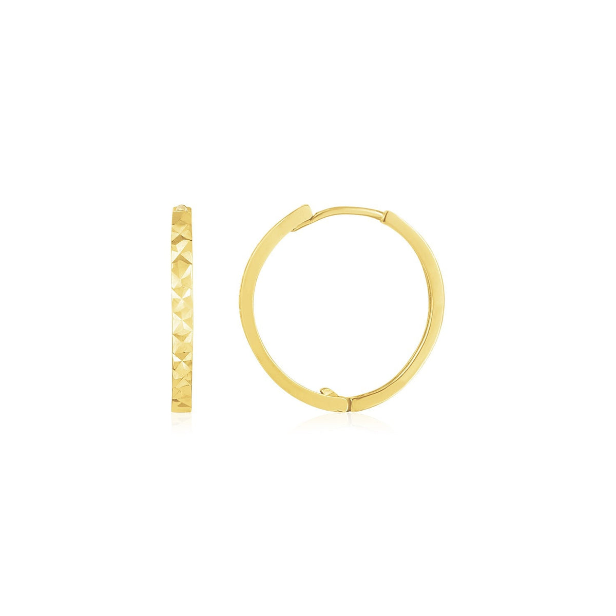 Pendientes Abrazadera Texturizados con Corte de Diamante en Oro Amarillo de 14k