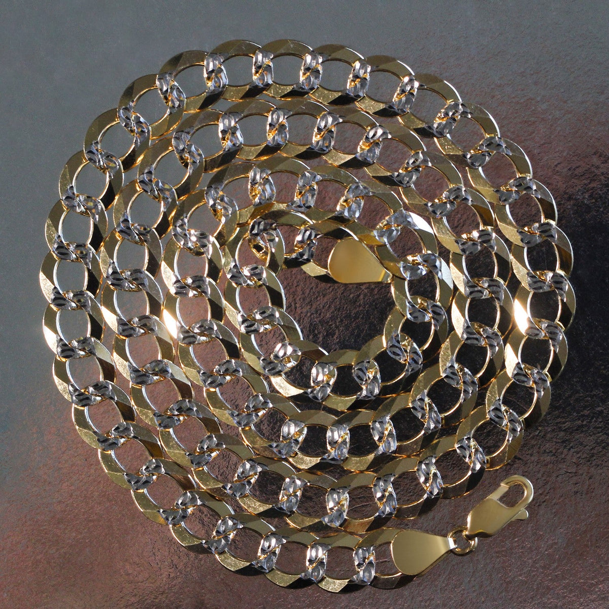Cadena tipo cubana de 10 mm con pavé en oro bicolor de 14k (9.70 mm)