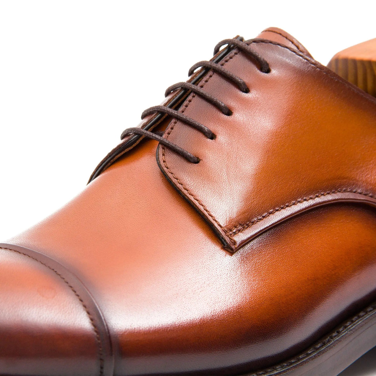 Orange-Brown Cap-Toe Calf Leather Derby Shoes