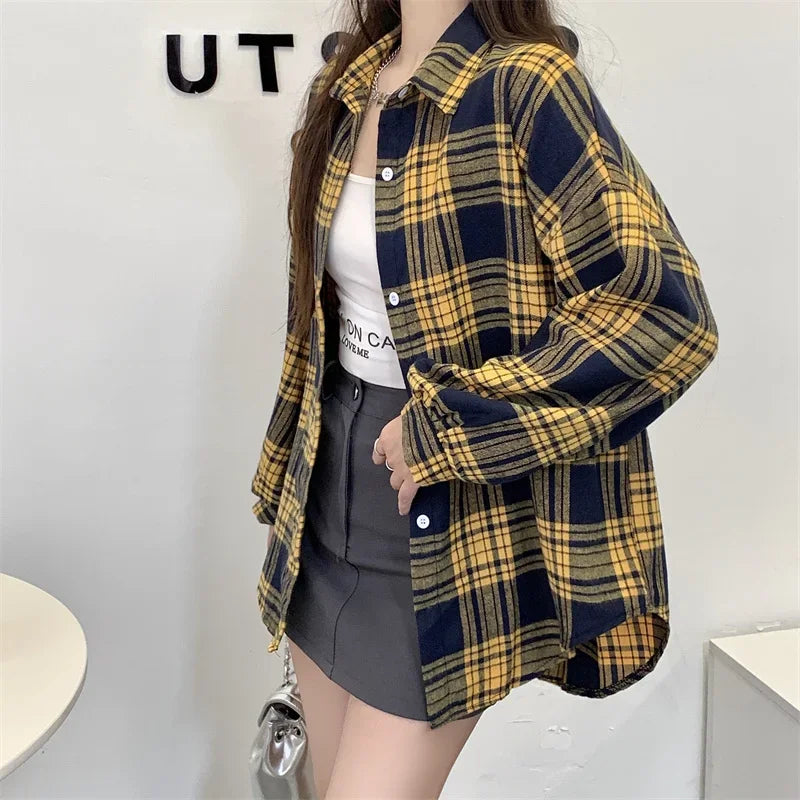 Black Flannel Shirt for Women Long Sleeve Collared Button-Up Tartan Plaid Shirt Jacket Teen-girl Casual Everyday Outfit
