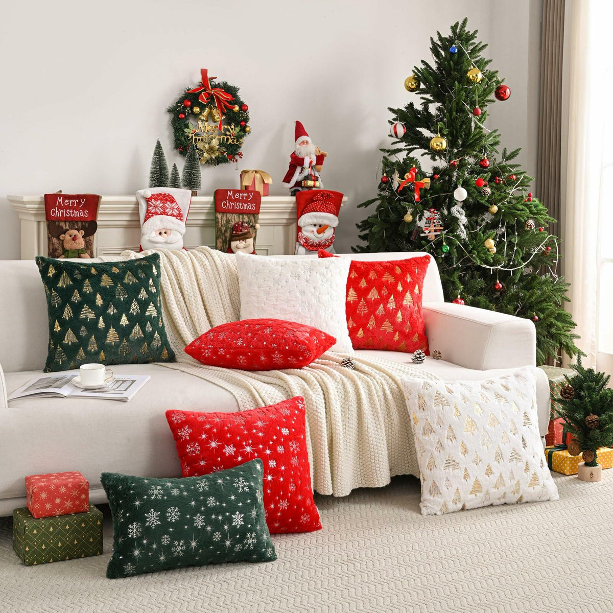 FUTEI Juego de 2 fundas de cojín navideñas con copos de nieve rojos de 18x18