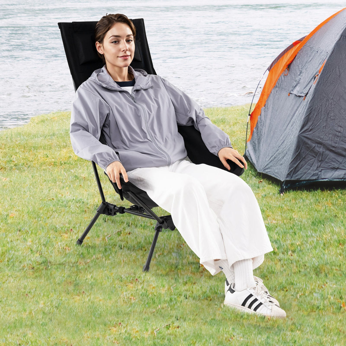 Silla de Camping Portátil de Respaldo Alto con Bolsa de Transporte Compacta y Almohada - Negra