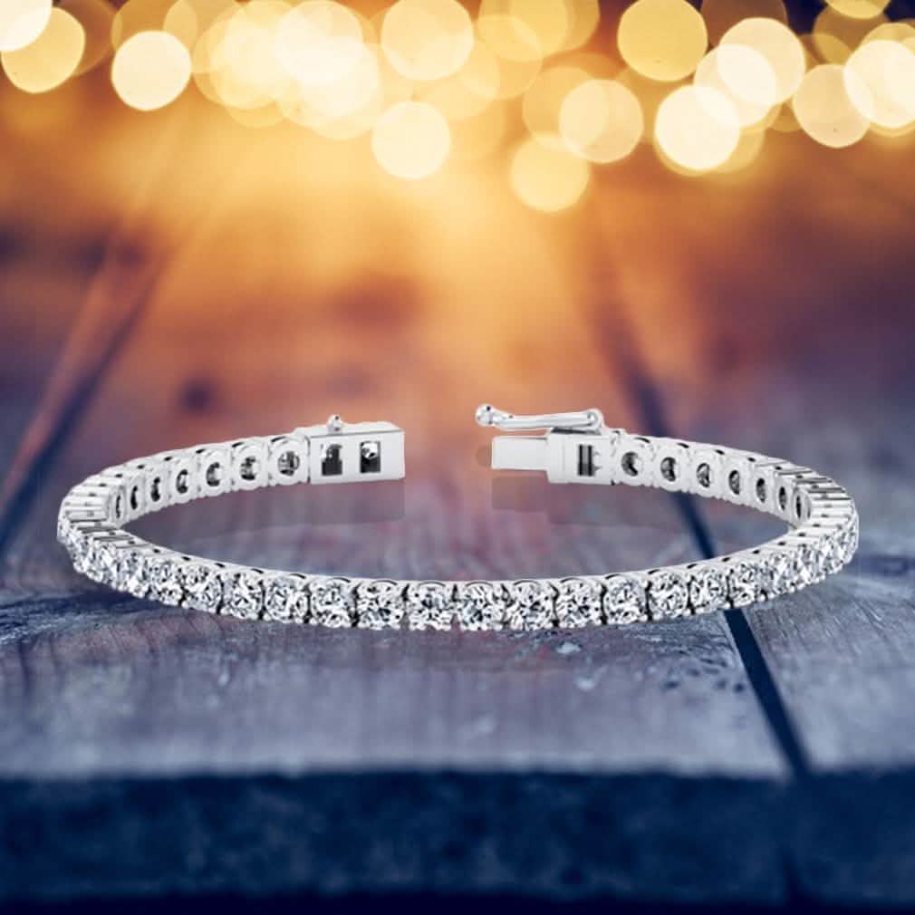 Pulsera de tenis de oro blanco de 18K con circonitas cúbicas