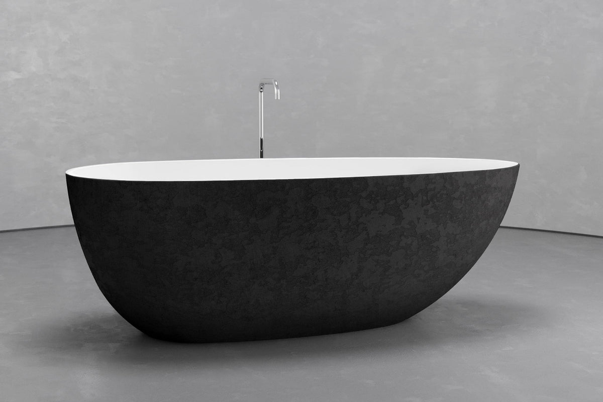 Freestanding egg shape bathtub