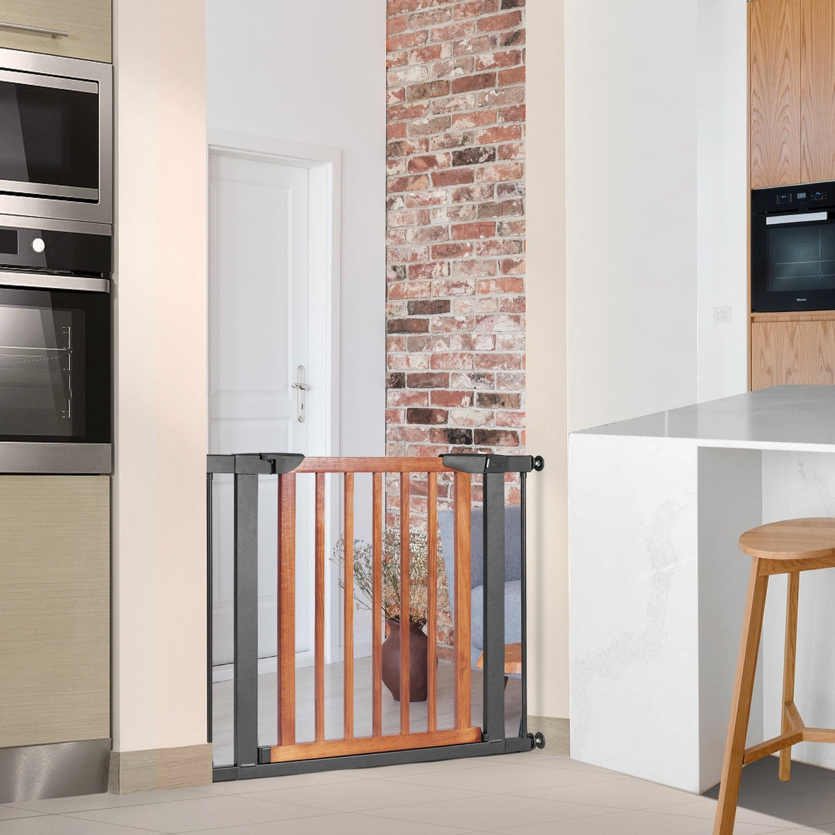 Extendable Safety Gate for Baby and Pet