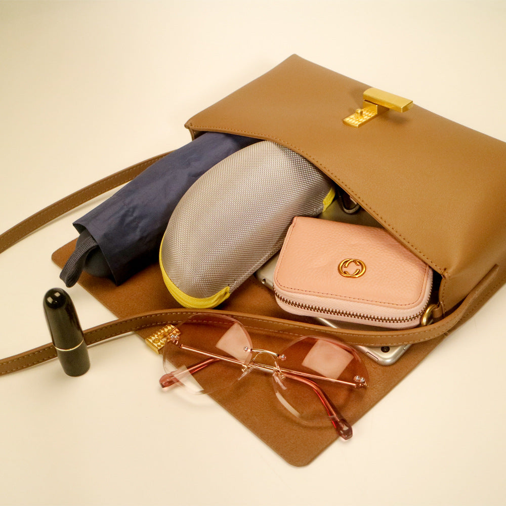 Genuine leather small shoulder bag for women trendy classic style Crossbody
