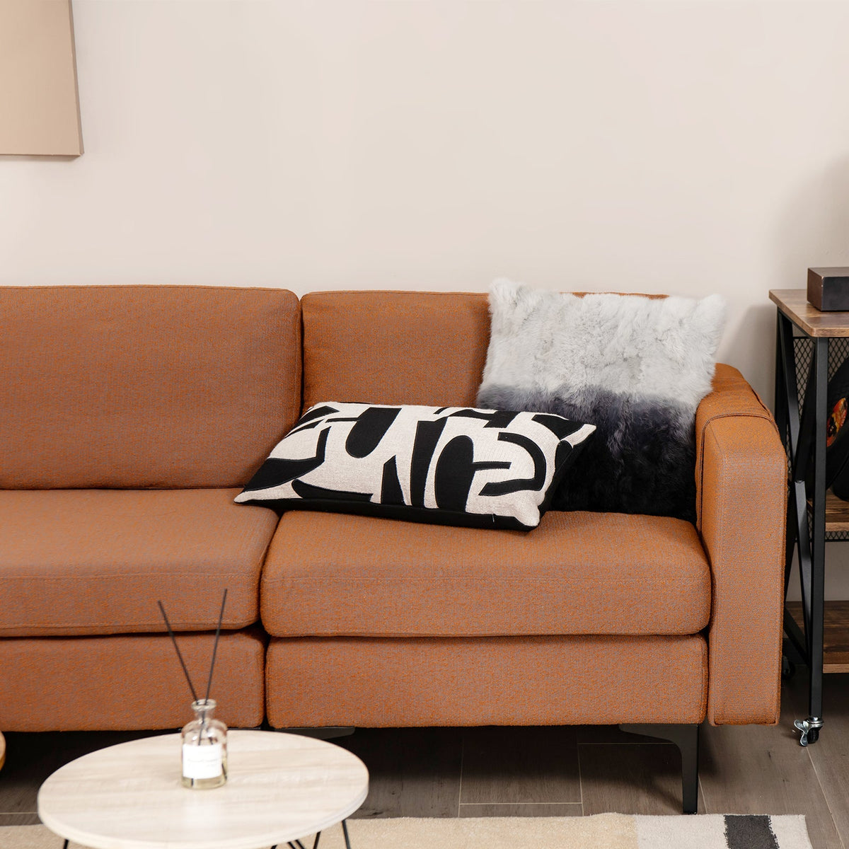 Modular L-shaped Sectional Sofa with Reversible Ottoman and 2 USB Ports