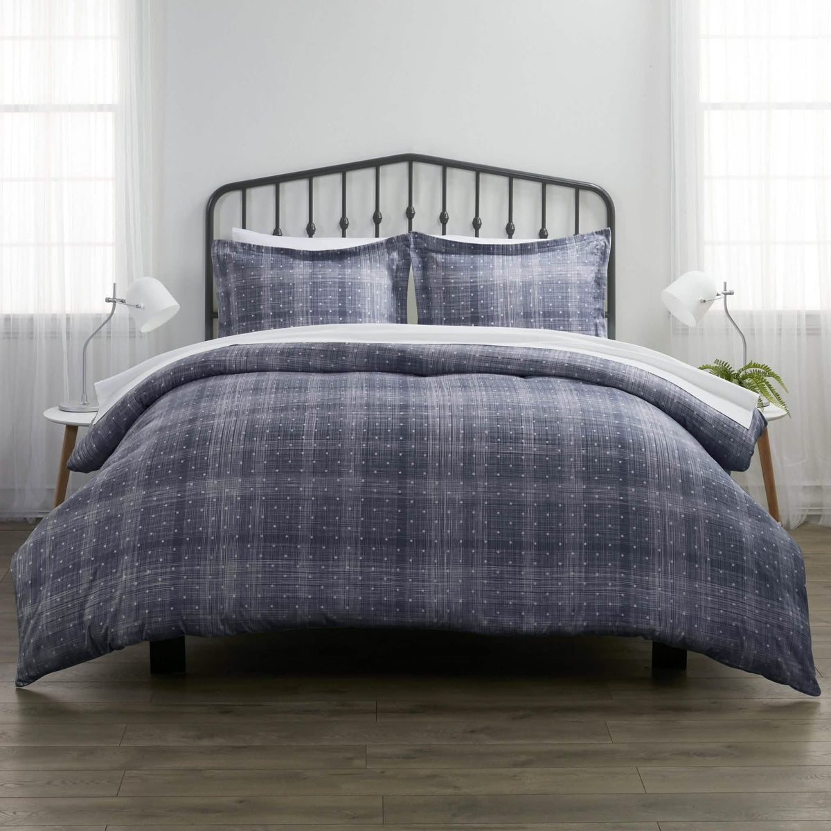 3-Piece Set: Polkadot Patterned Duvet Cover