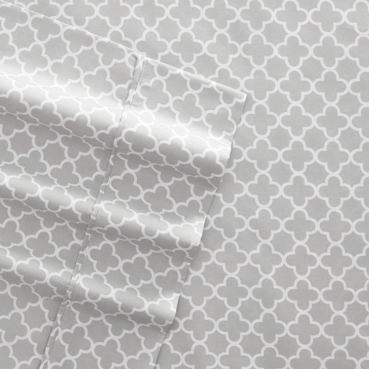 4-Piece: Quatrefoil Patterned Sheet Set