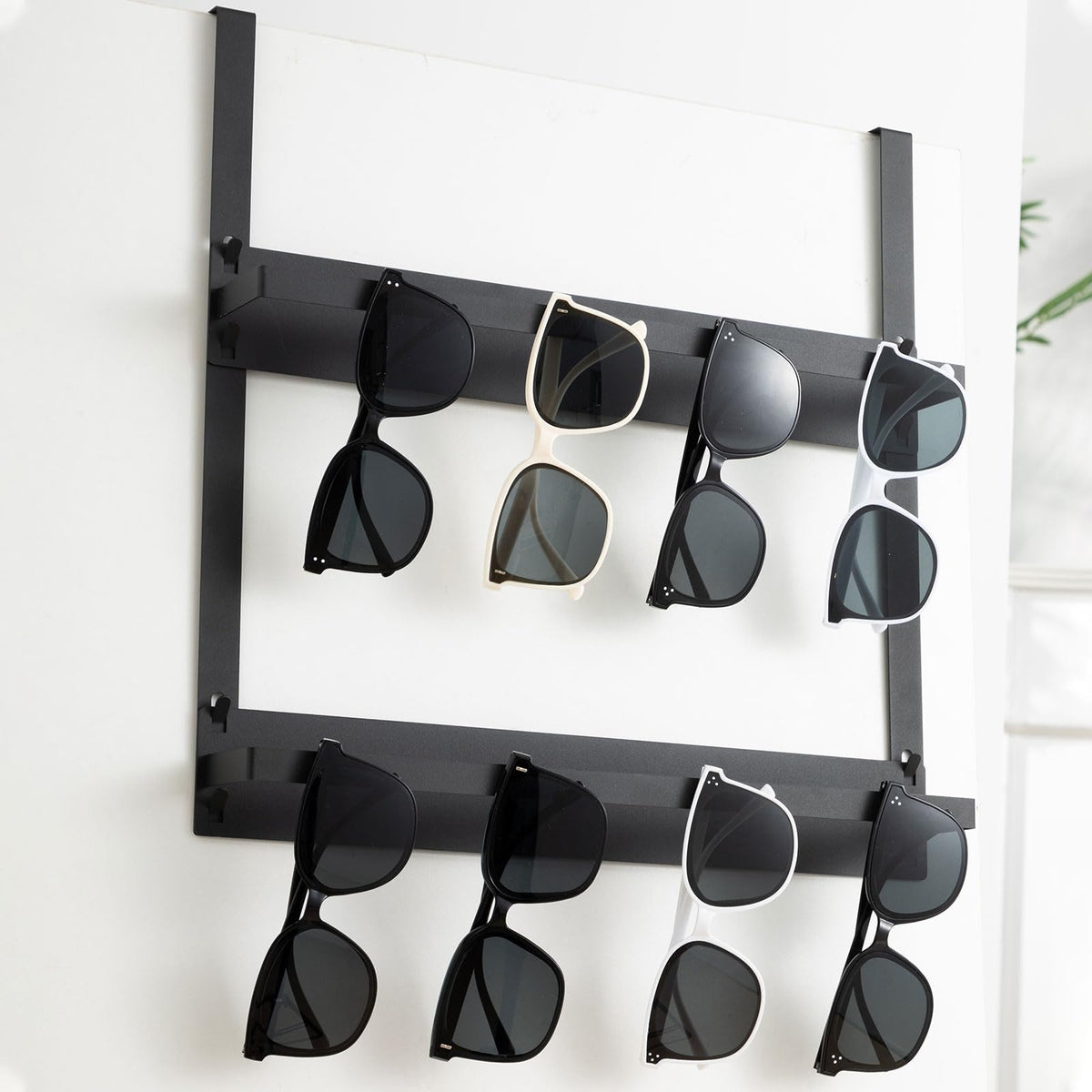 Organizador de gafas LemonRoad para colgar sobre la puerta, soporte de metal de 2 niveles, color negro