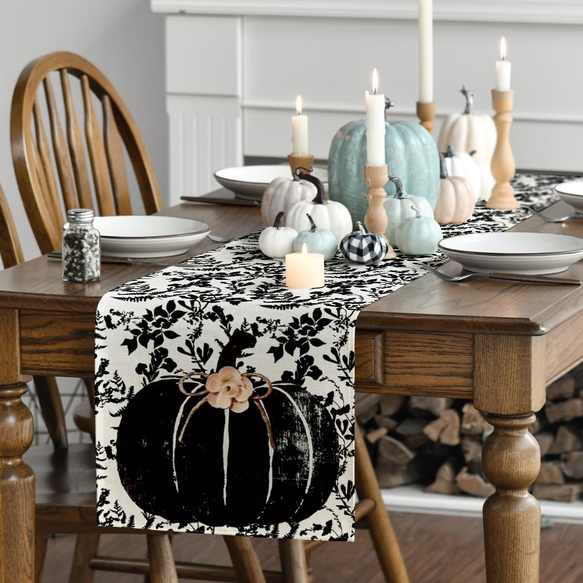 Camino de mesa de otoño Artoid Mode con diseño de calabazas, hojas y flores sobre fondo oscuro, negro, 13x36 pulgadas