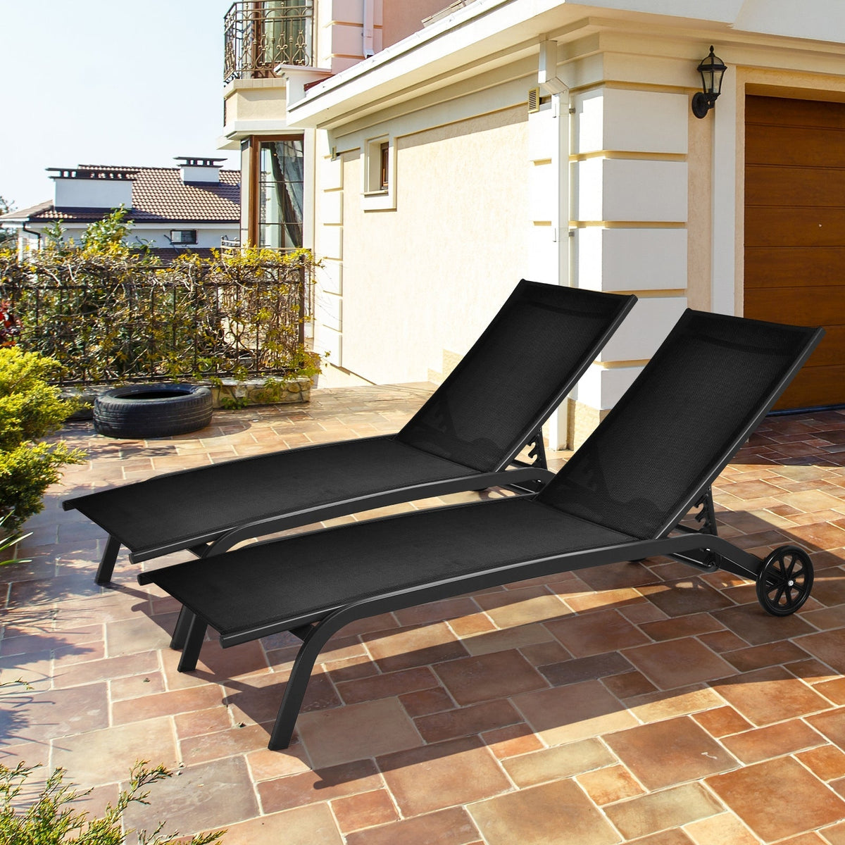 Tumbona reclinable de exterior ajustable en 6 posiciones con ruedas