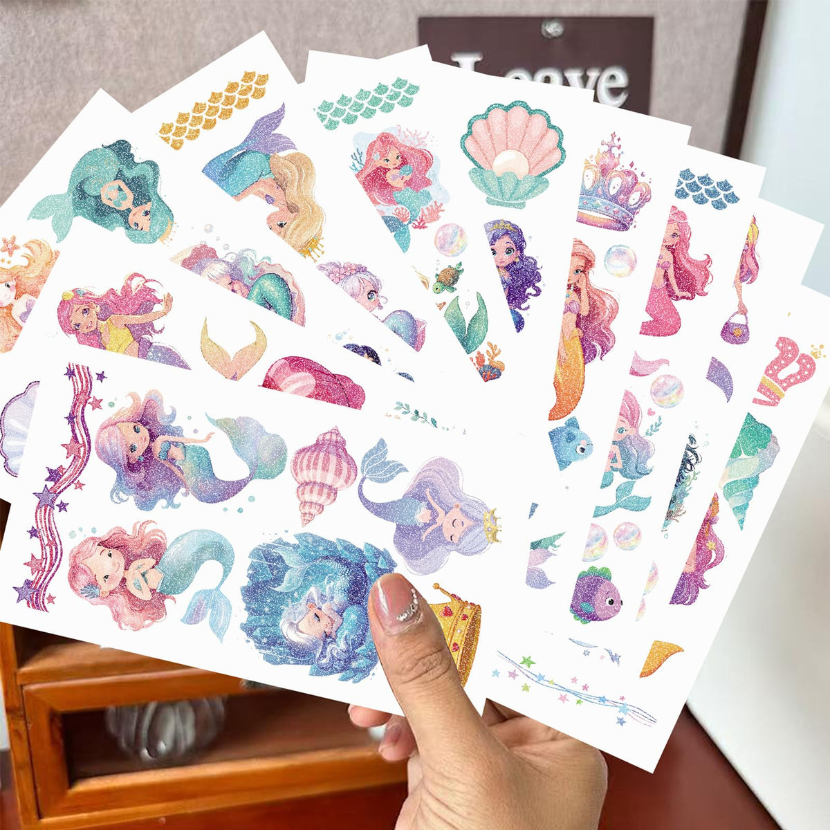 SBOBUY 10 hojas de tatuajes temporales de sirena amarillos para fiestas de cumpleaños