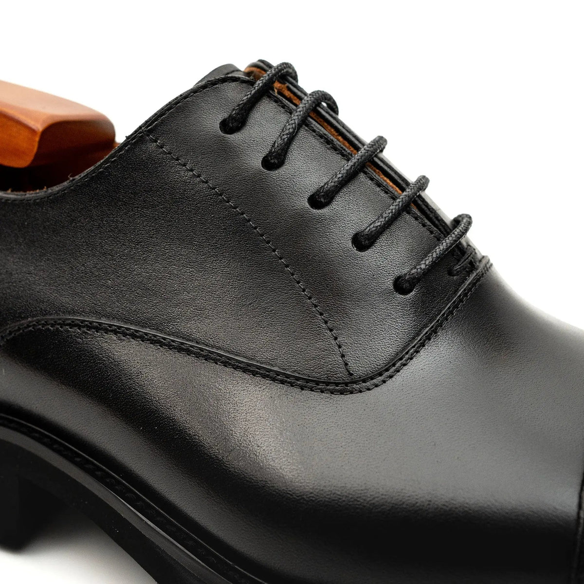 Black Cap-Toe Calf Leather Oxford Shoes