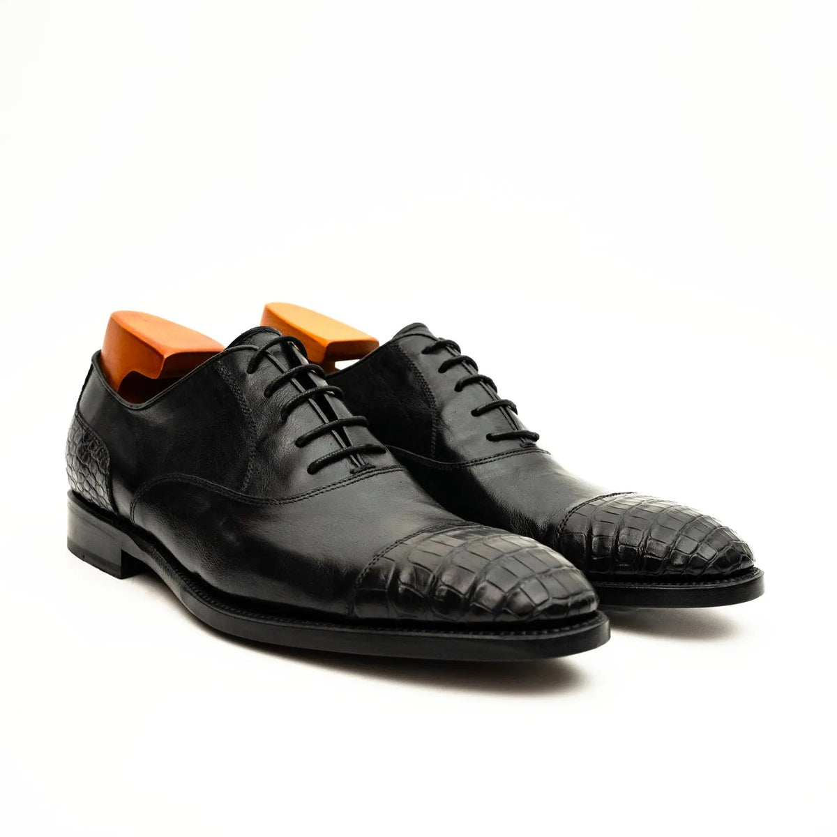Black Cap-Toe Calf & Crocodile Leather Oxford Shoes