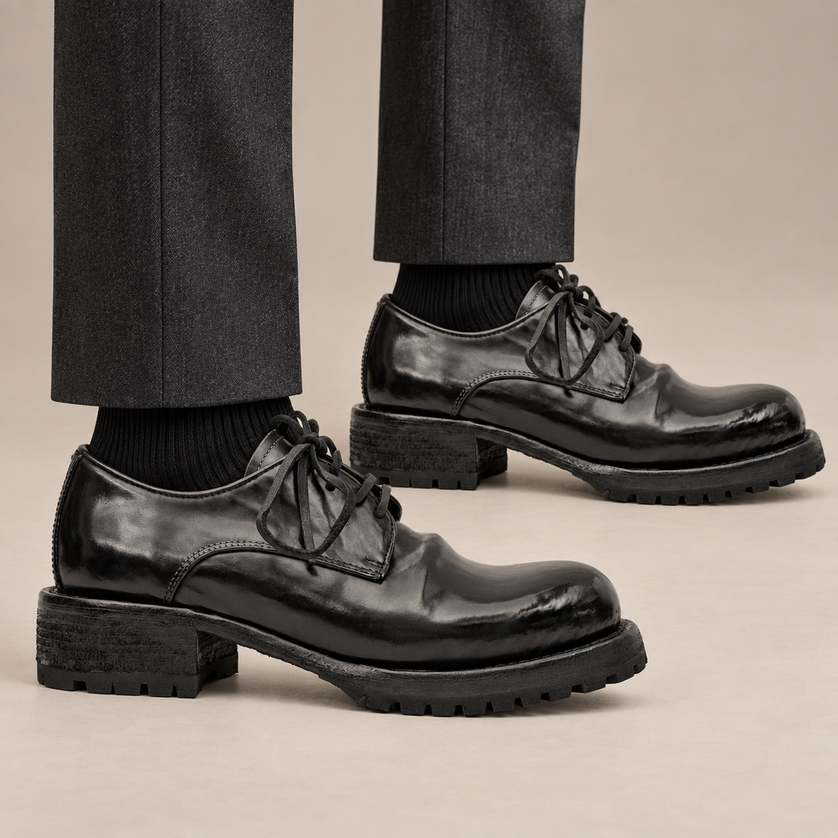 Black Plain-Toe Horse Butt Leather Derby Shoes