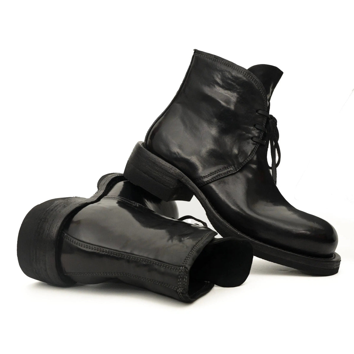 Black Plain-Toe Horse Butt Leather Ankle Boots
