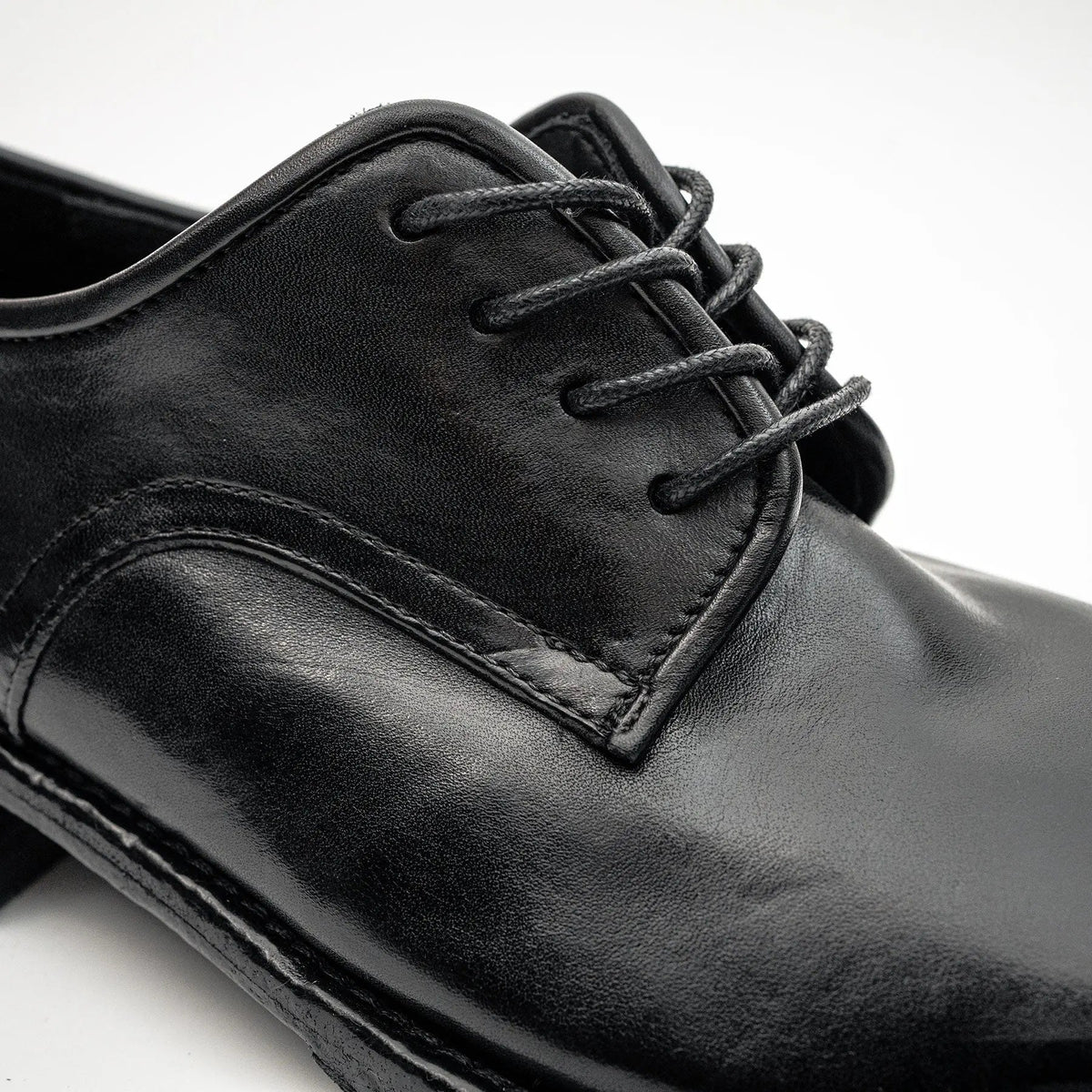 Black Plain-Toe Calf Leather Derby Shoes