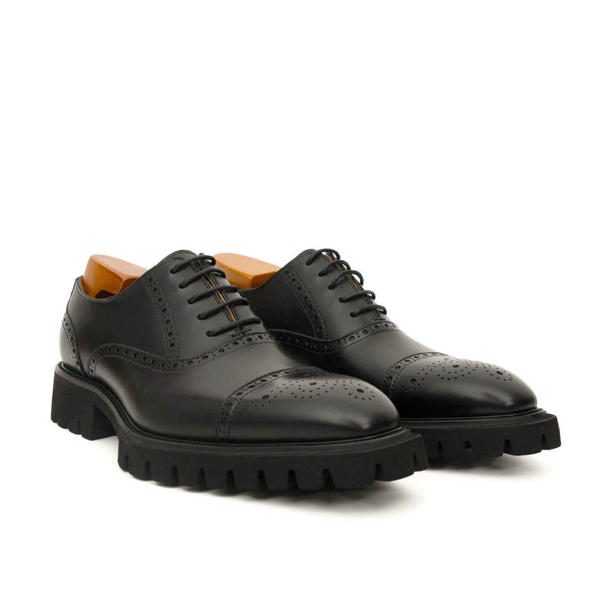 Black Wingtip Calf Leather Oxford Shoes