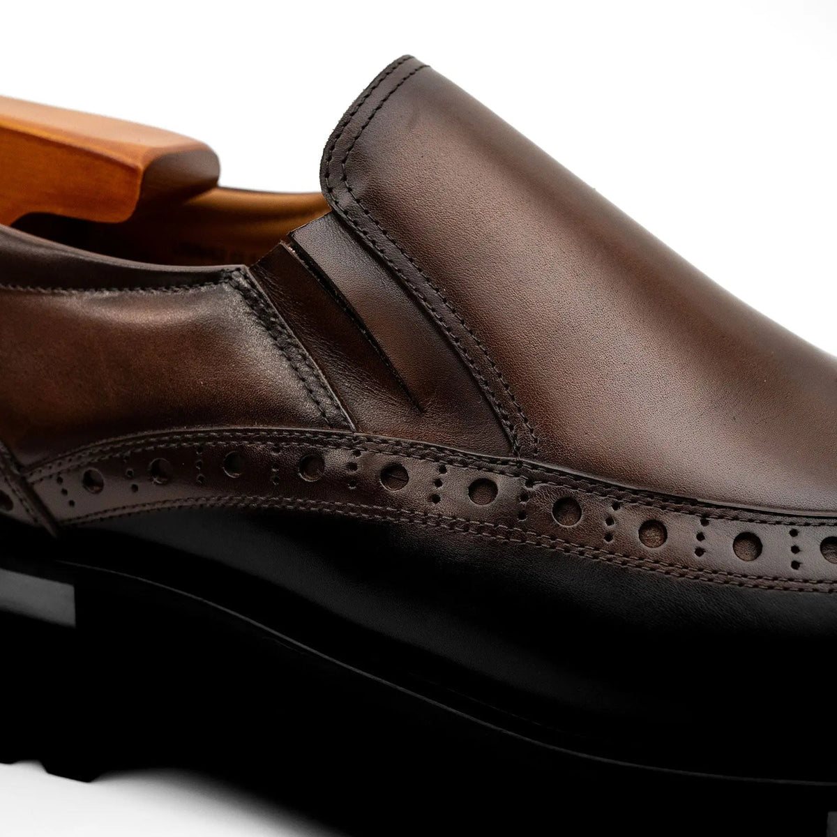 Brown Wingtip Cow Leather Loafers