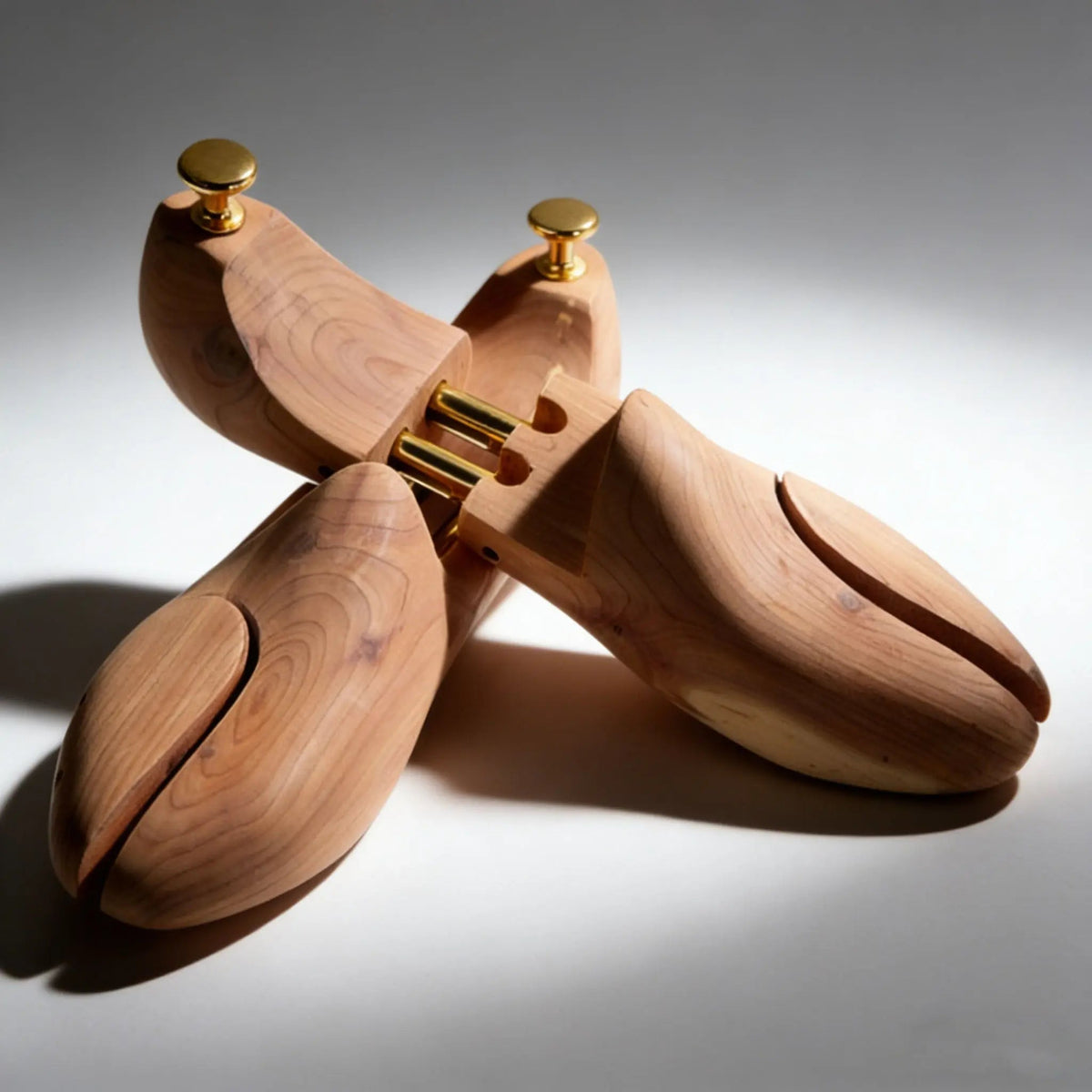 Light Tan Split-Toe Shoe Tree with Gold-Tone Hardware
