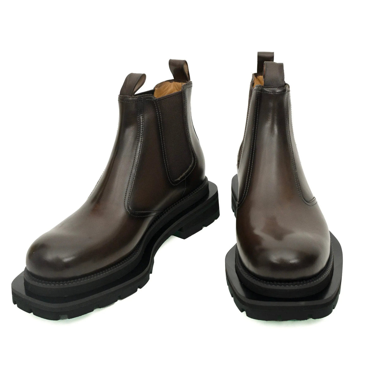 Glossy Platform Plain-Toe Chelsea Ankle Boot