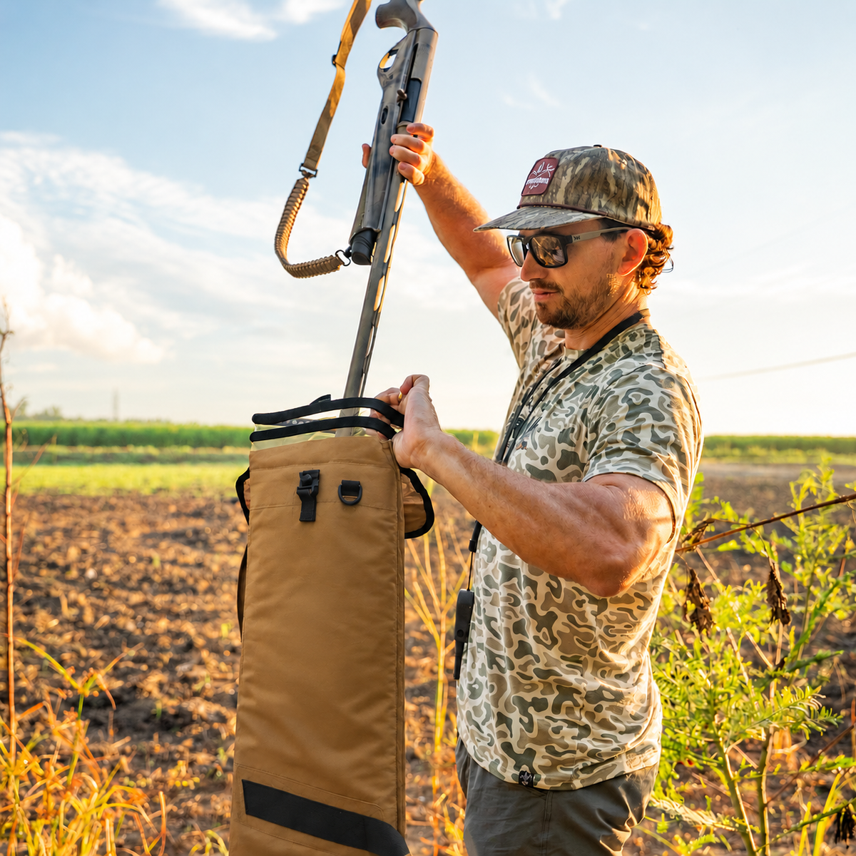 Waterproof Floating Shotgun Bag - Coyote Brown (OUT OF STOCK FOR 4 MORE WEEKS)
