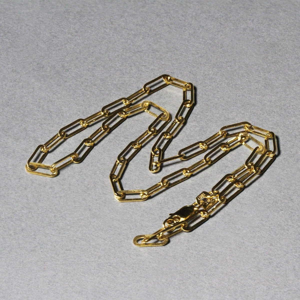 Cadena de eslabones tipo clip ancha en oro amarillo de 14K (3.20 mm)