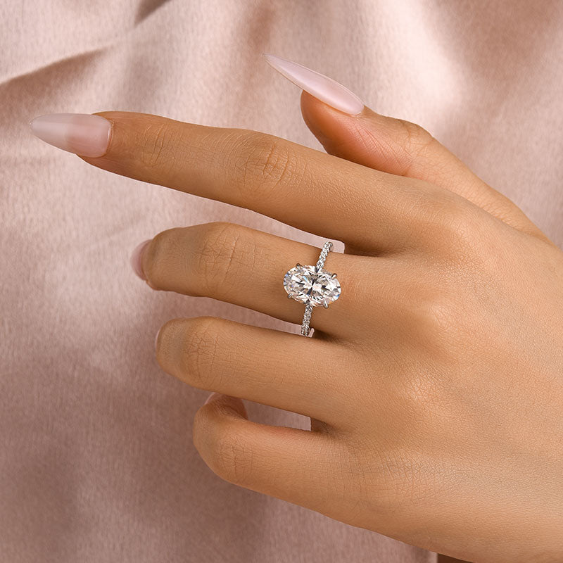 Moissanite 4.0 Ct Pavé Oval Cut Engagement Rings For Women