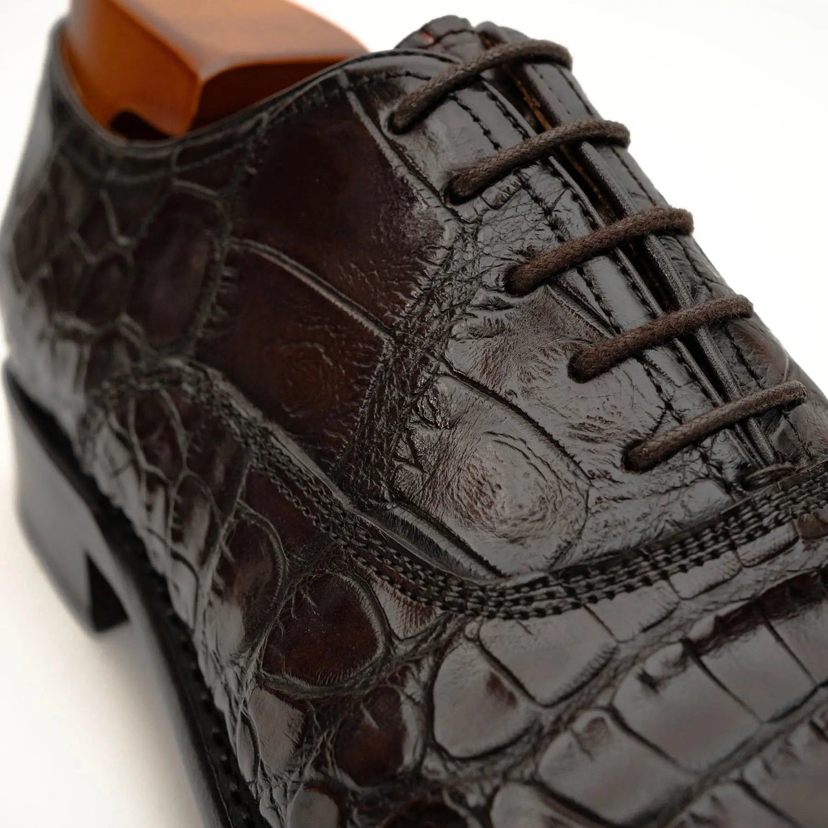 Dark Brown Plain-Toe Crocodile Leather Derby Shoes