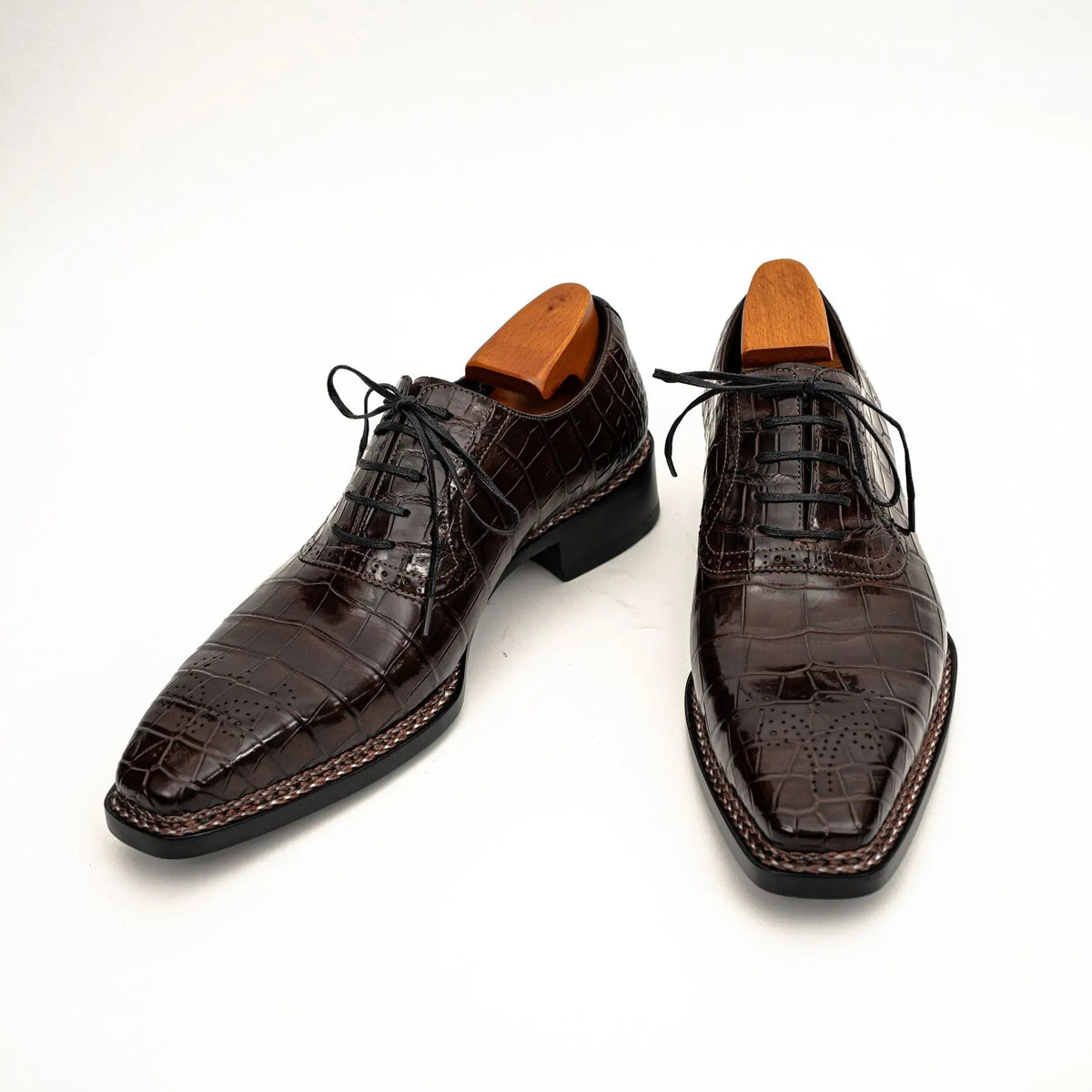 Dark Brown Plain-Toe Crocodile Leather Derby Shoes