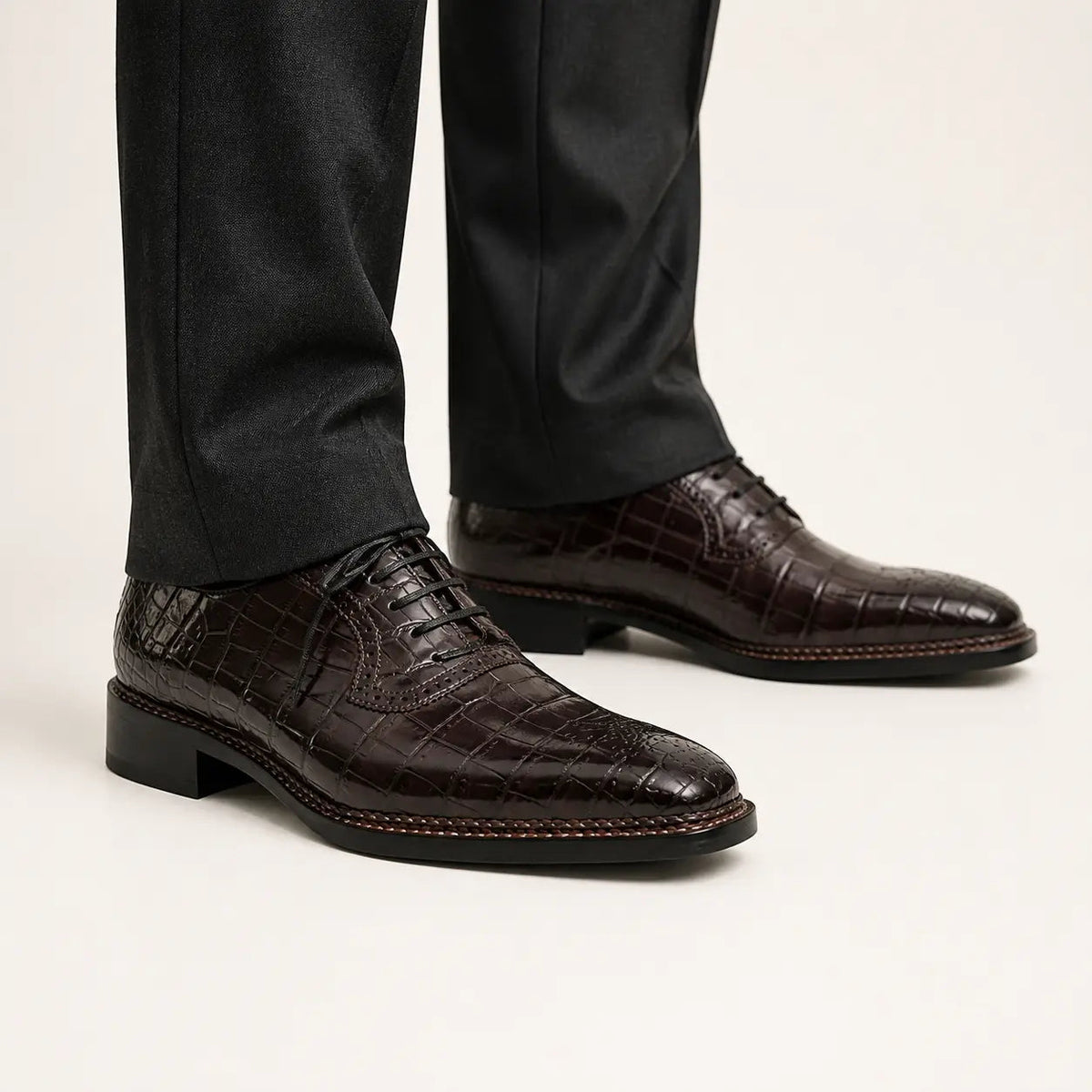 Dark Brown Plain-Toe Crocodile Leather Derby Shoes