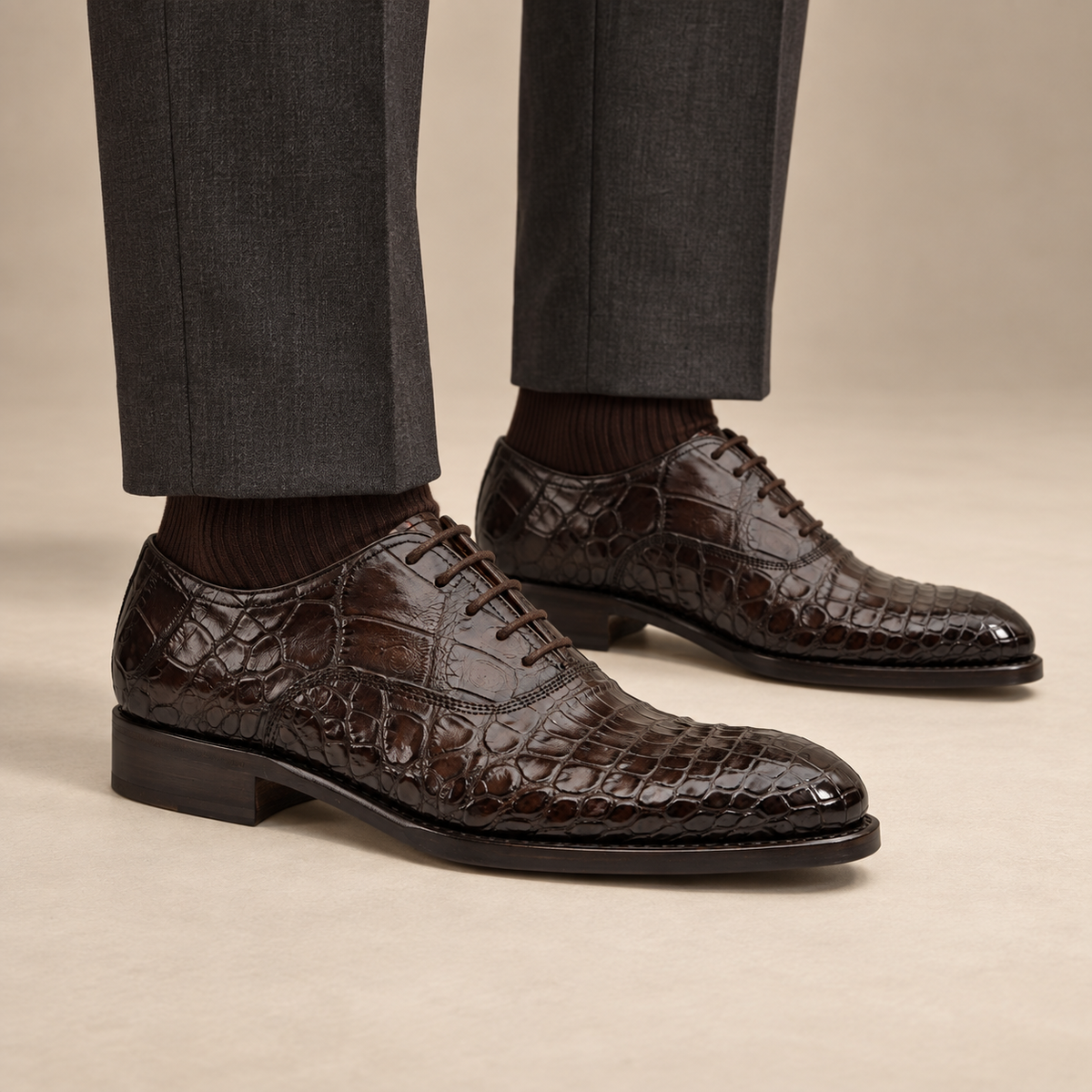 Dark Brown Plain-Toe Crocodile Leather Derby Shoes