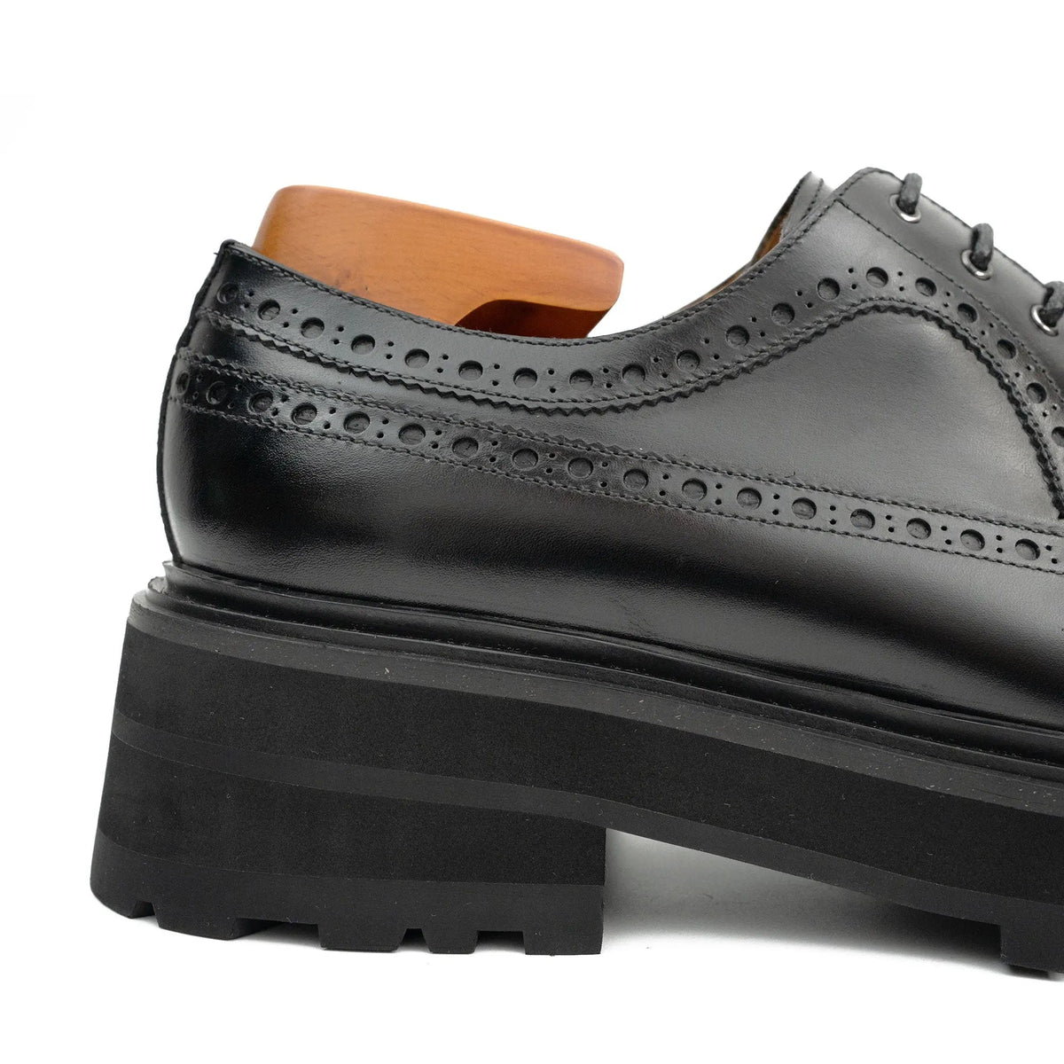 Black Wingtip Calf Leather Derby Shoes