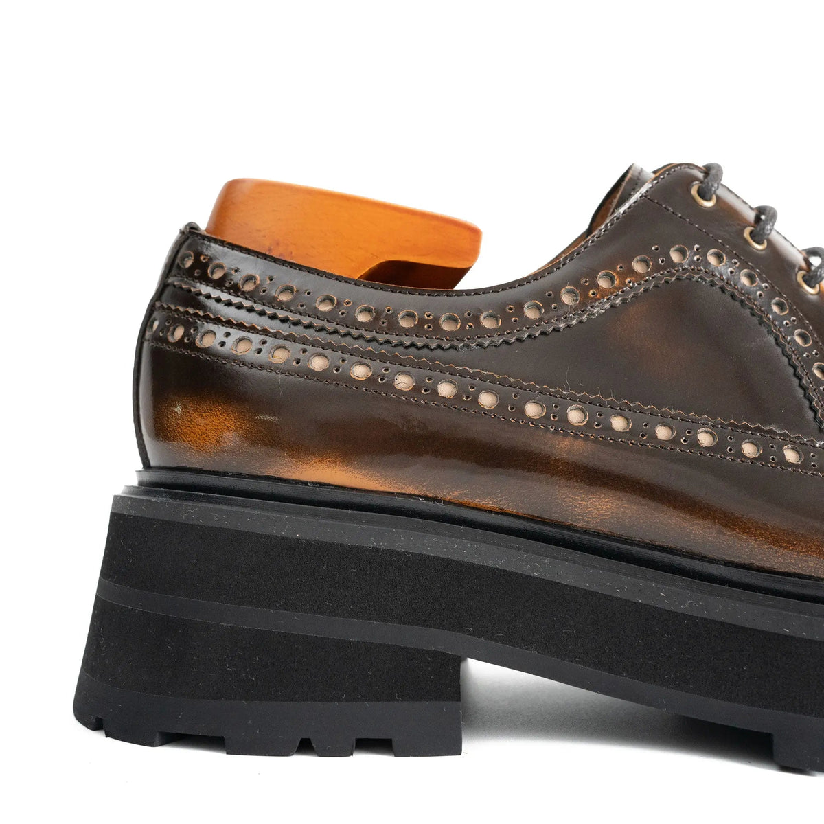 Brown Wingtip Calf Leather Derby Shoes