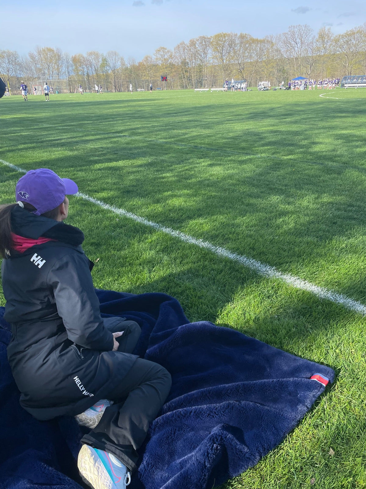 Waterproof Windproof Outdoor Lap Blanket | Pretty Rugged
