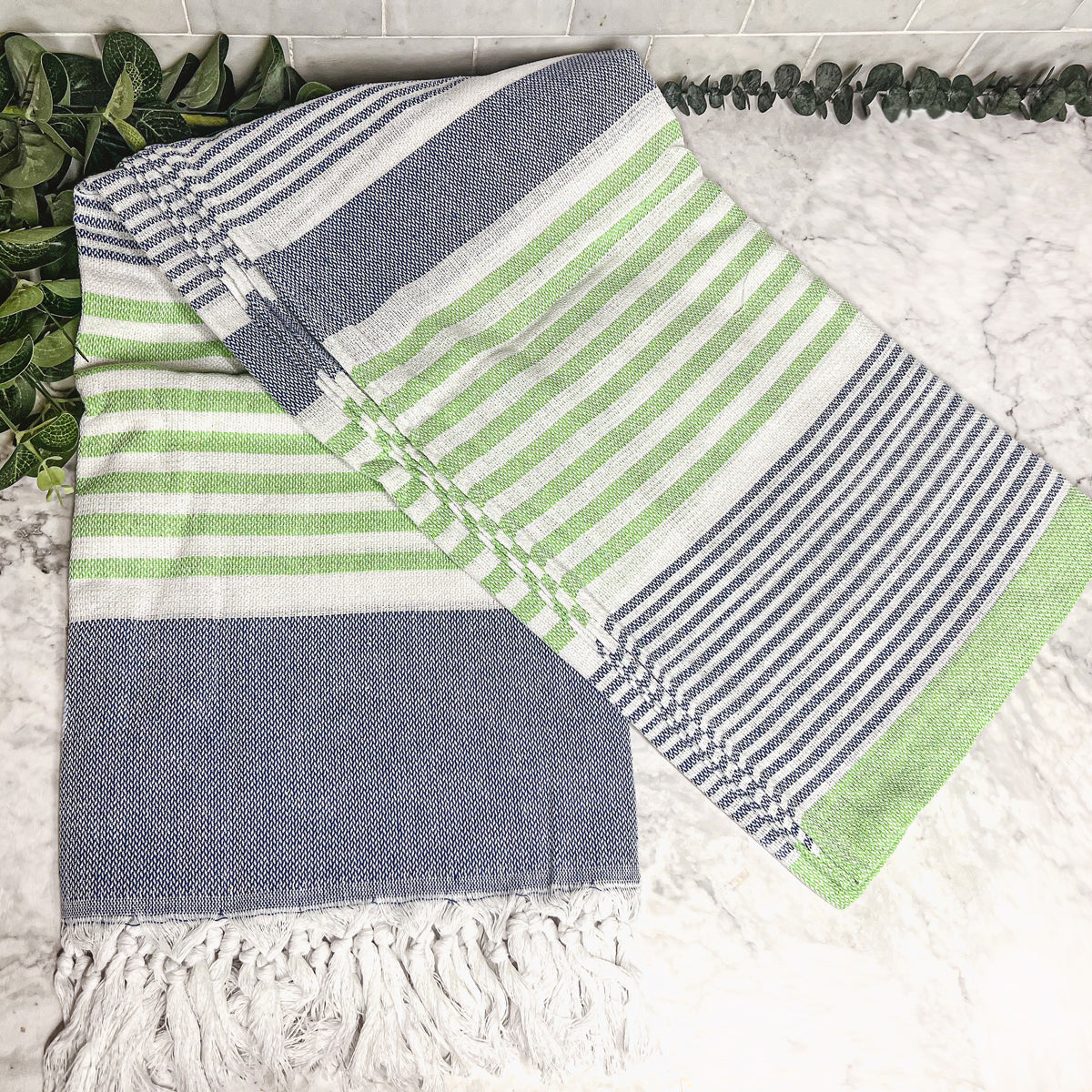 Pop Of Summer Turkish Towel 180GSM Lightweight Cotton Peshtemal Beach Bath Towel With Fringe