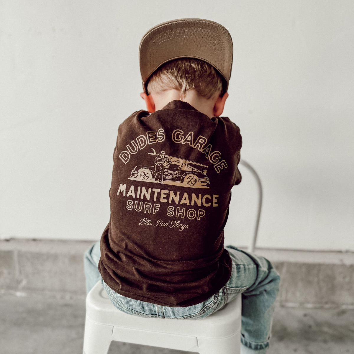 CAMISETA DUDES GARAGE - NEGRA