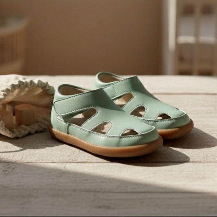 Sandalias de puntera ancha para niños pequeños | Sandalias de verano Sprout Barefoot para niños