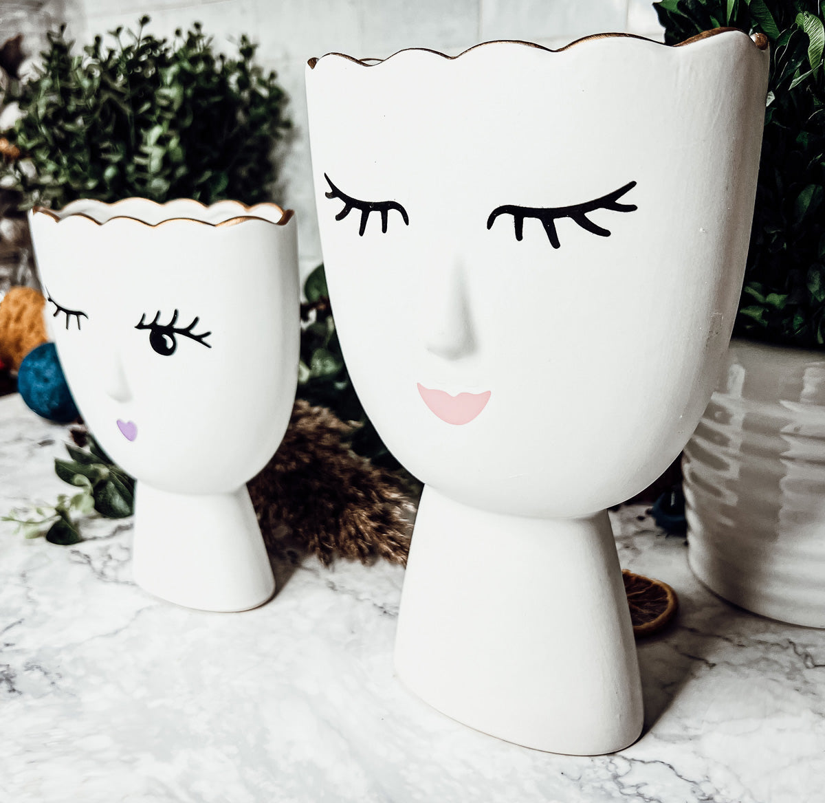 Coquette Porcelain Vases Set Of 2 Wink And Smile Ceramic Vases With Gold Trim Slim Vanity Decor