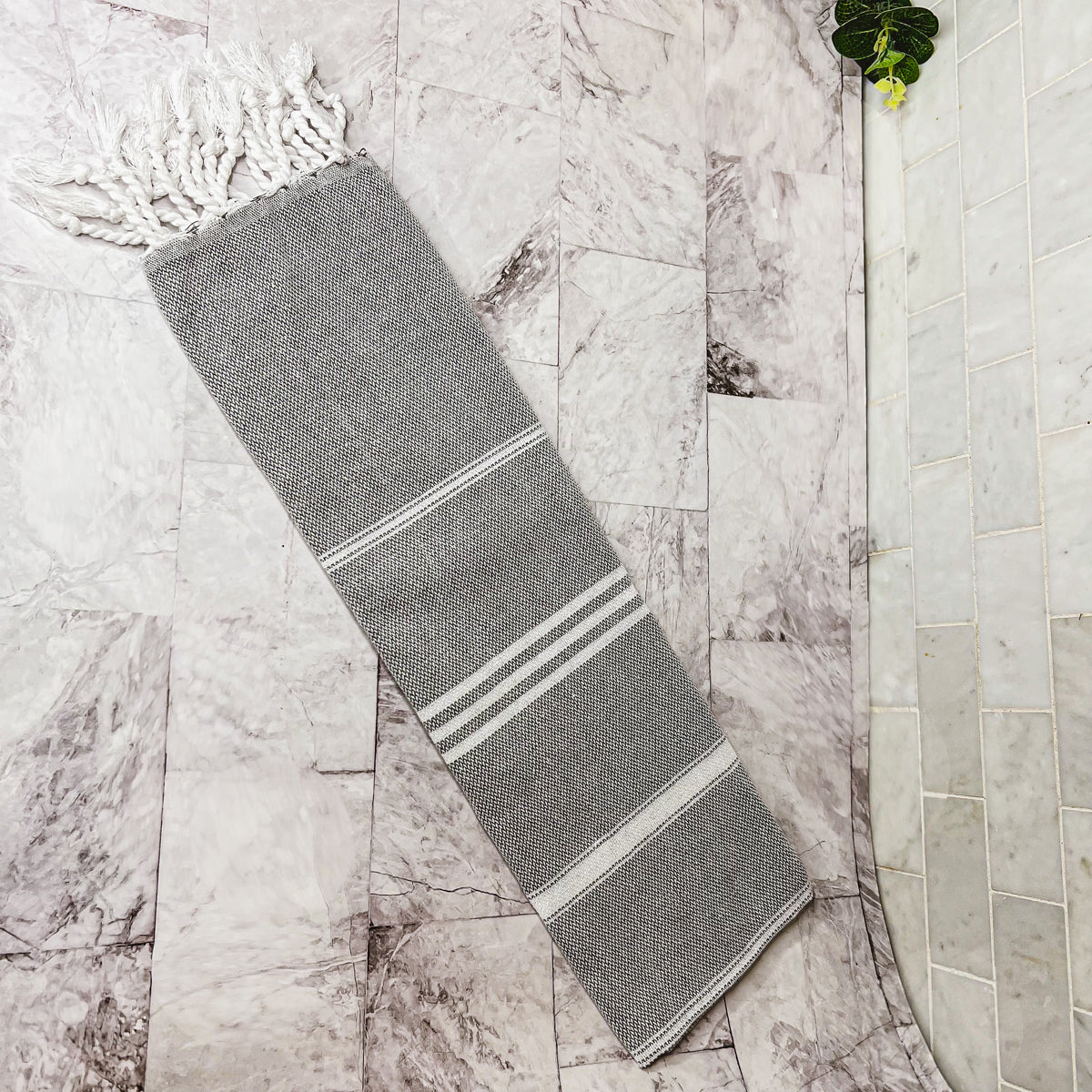 Turkish Hand Towel Oversized 100% Cotton Peshtemal Lightweight Absorbent