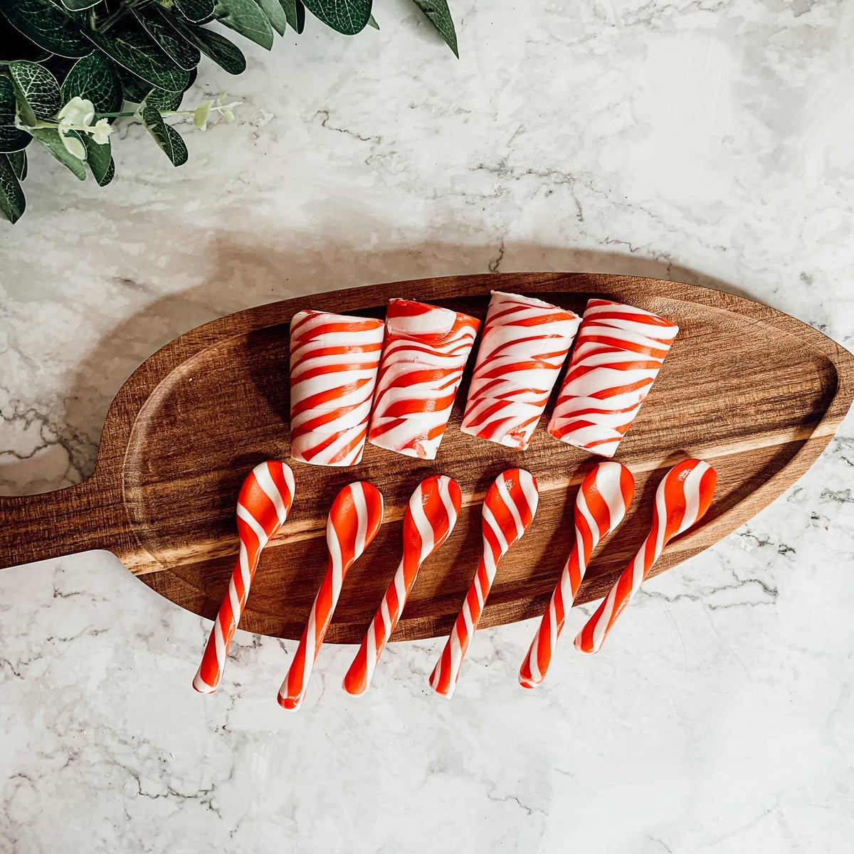 Edible Spoons 3 Flavors Peppermint Cinnamon Hot Cocoa Holiday Party Treats