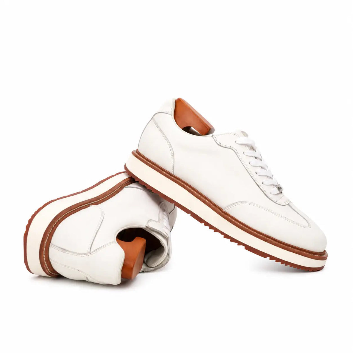 White Apron-Toe Calf Leather Casual Shoes