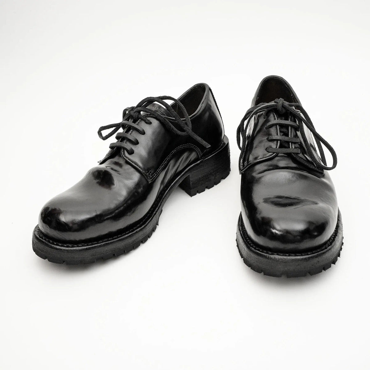 Black Plain-Toe Horse Butt Leather Derby Shoes