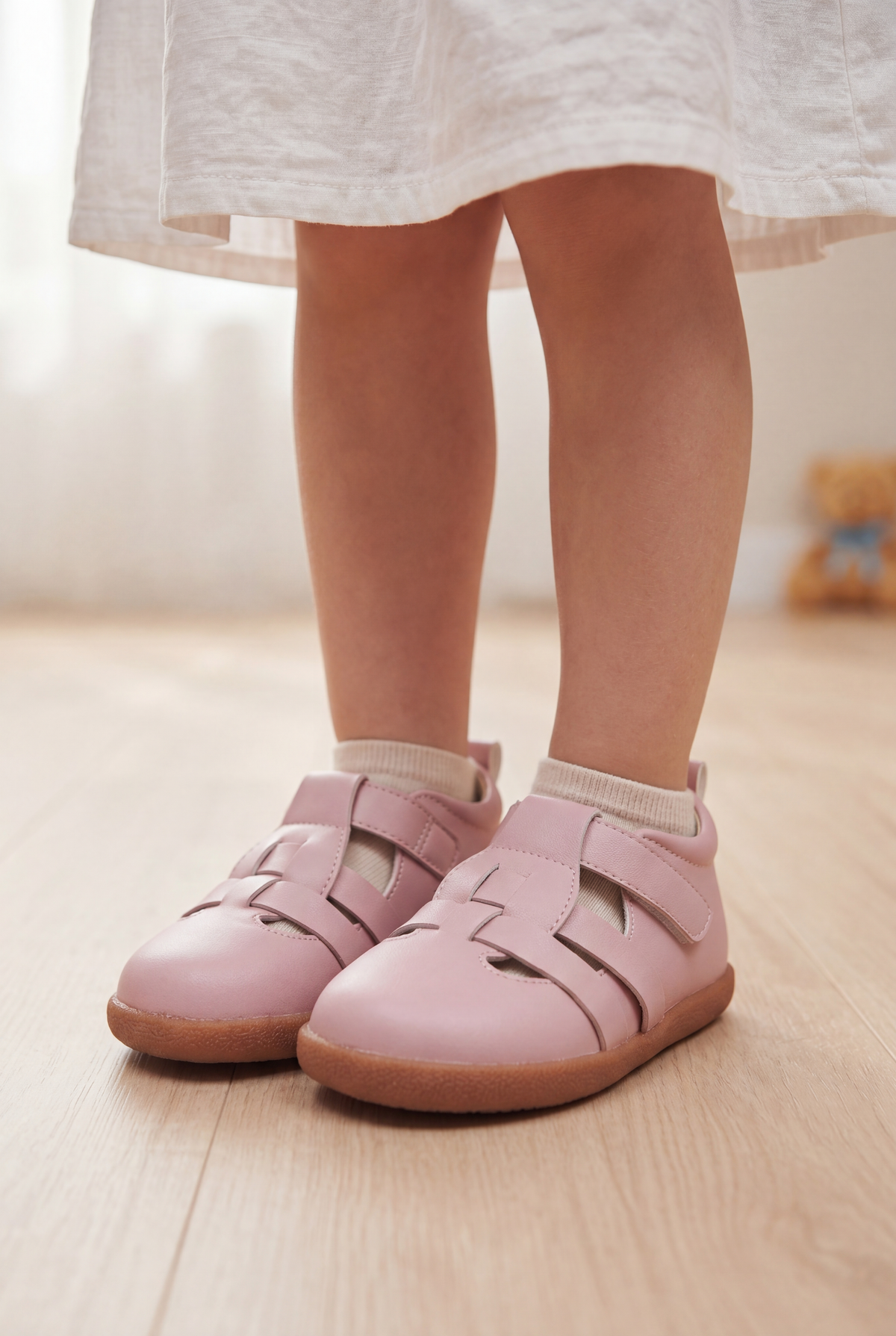 Sandalias descalzas Bloom Kids – Zapatos para niños pequeños con puntera ancha y suela flexible